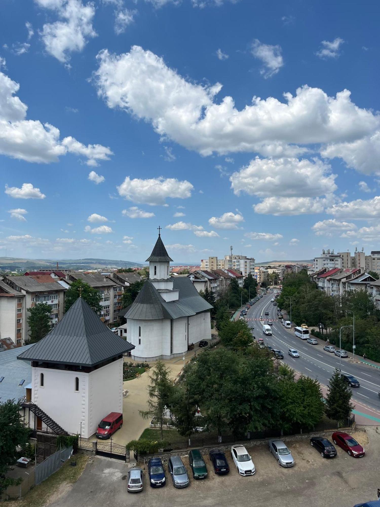 Apartament Nou Neo Tower Suceava Exterior foto